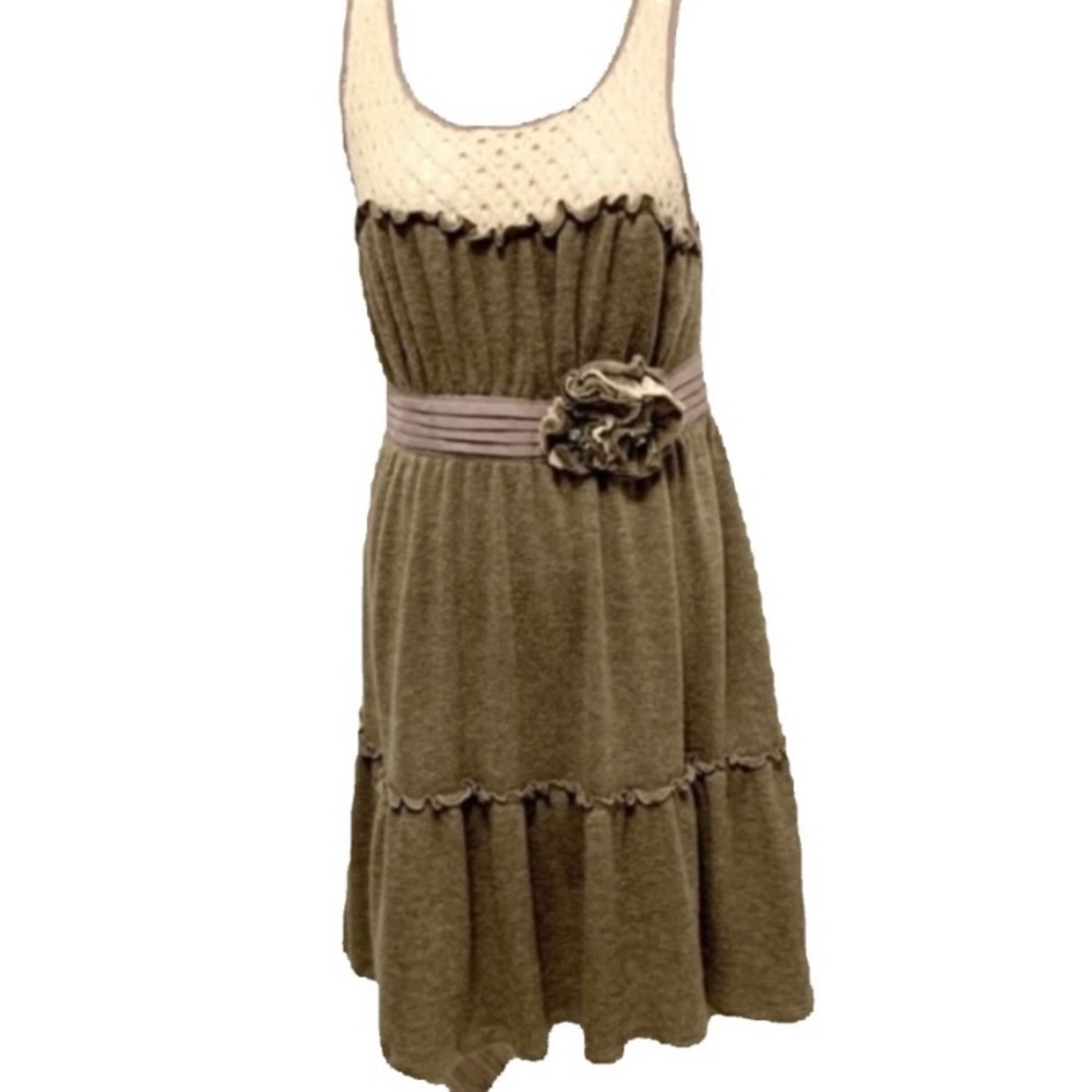 Ryu Floral Rhinestone Sweater Tiered Dress M - NWT